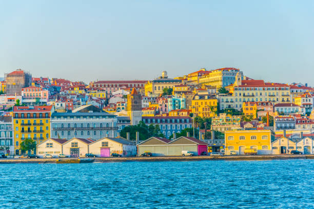 istock waterfront in Cacilhas in Lisbon, Portugal. 1141544649