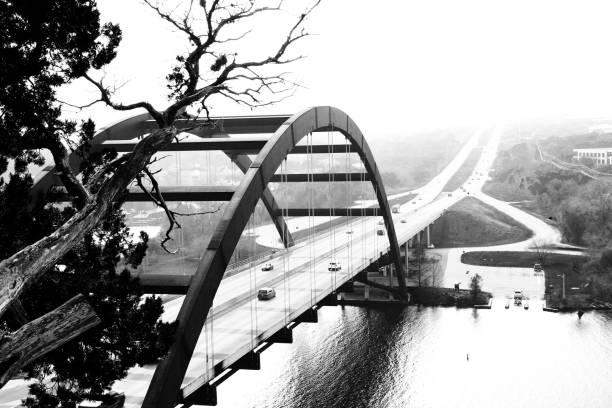 istock Pennybacker Bridge or 360 Bridge Austin, Texas. in black and white 1141570285