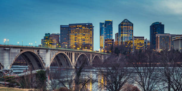 istock Key bridge at night in Washington DC 1141594138