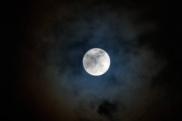 istock Hong Kong - December 3, 2017: The Only Supermoon in 2017 1141594586