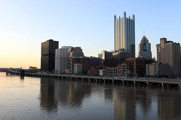 istock Pittsburgh in the evening 114161462