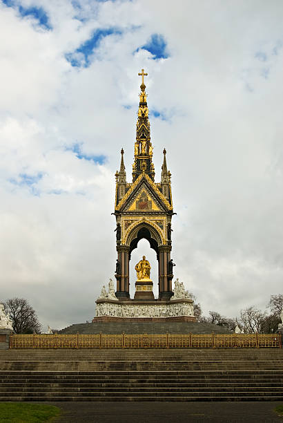 istock Albert Memorial in Kensington gardens 114165875