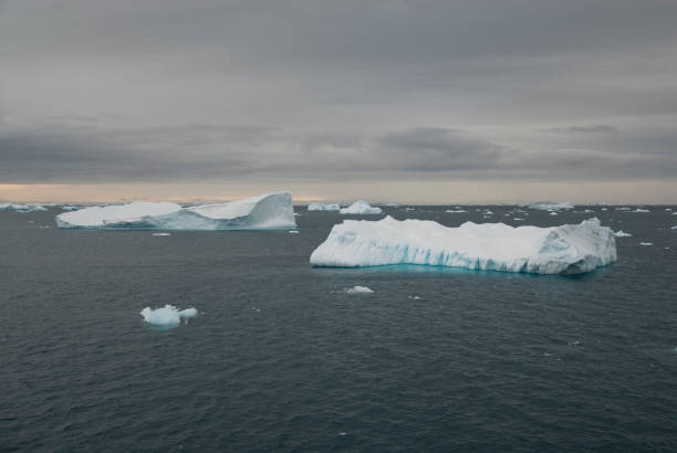 istock Iceberg Antartic landescape 1141689001