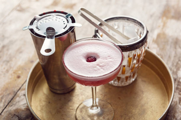 istock Clover Club Cocktail 1141700057