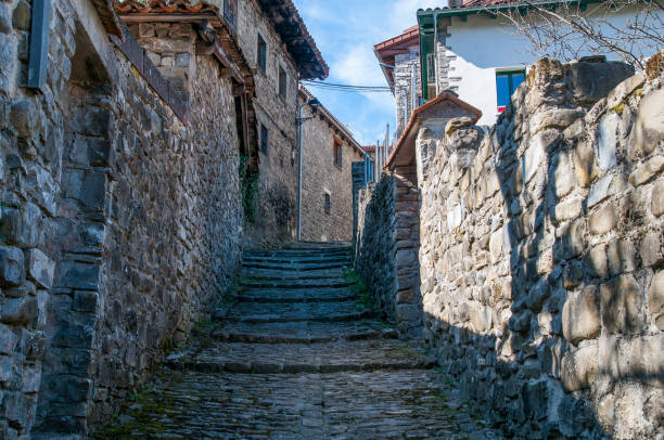 Roncal Erronkari is a village and a Spanish municipality of the Comunidad Foral de Navarra
