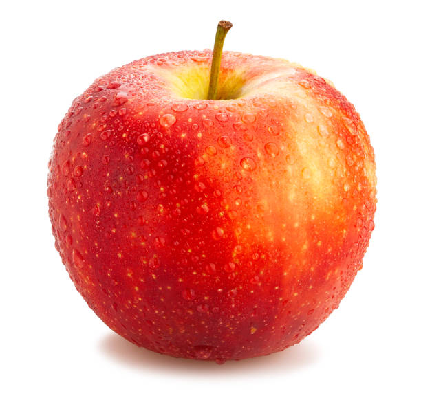 красные яблоки - wet apple стоковые фото и изображения