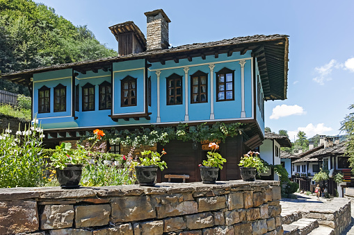 ブルガリアガブロヴォの町の近くにある建築民族学的複合エター バルカン山脈のストックフォトや画像を多数ご用意 バルカン山脈, ブルガリア