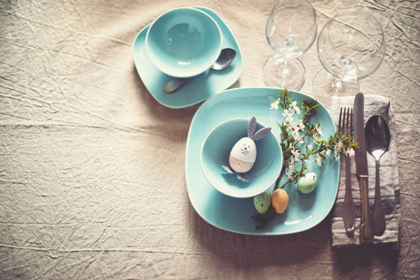 istock Prepare Easter meals with colorful dishes and Easter eggs 1141772380