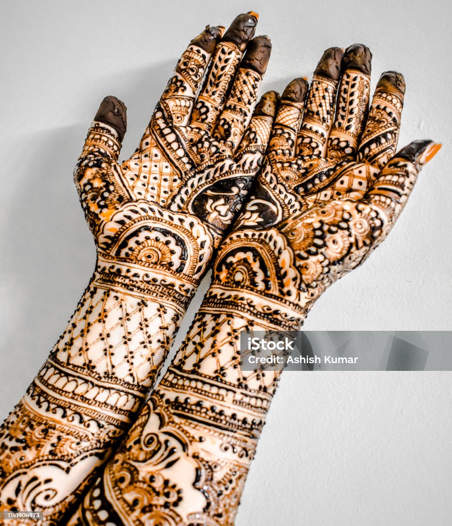 Beautiful Artwork Of Henna Mehndi On Fair Hands Of Young Indian ...