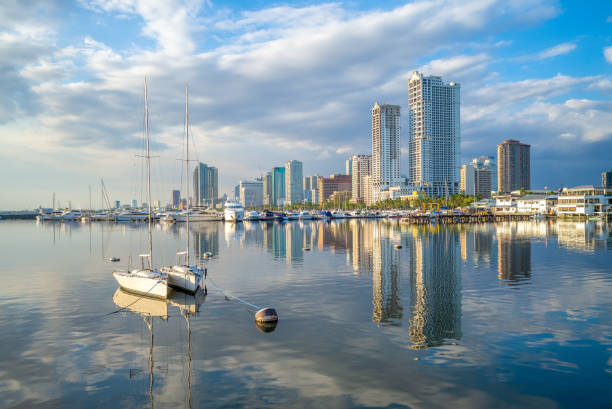 istock Port of Manila 1141937533
