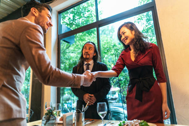 istock Nice to meet you 1141938918