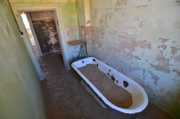 istock Ghost town Kolmanskop, Namibia 1141968107