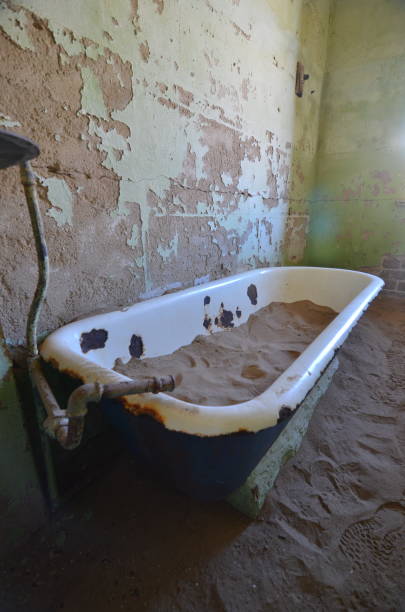 istock Ghost town Kolmanskop, Namibia 1141968130