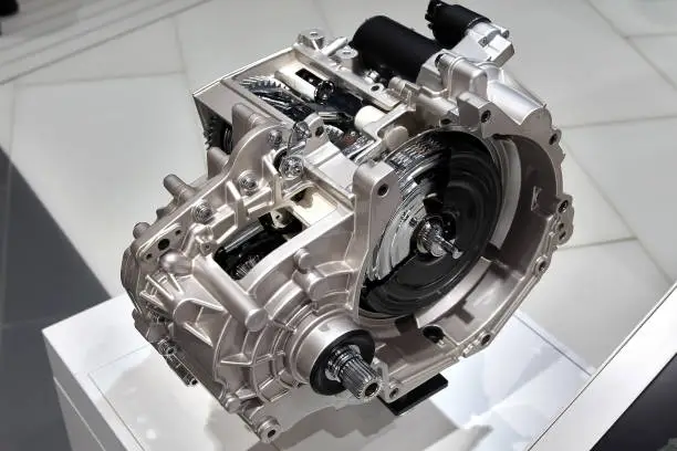 6 speed automatic robotic gearbox. internals, gears and friction clutches