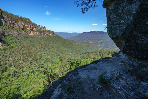 istock giant stairway track, blue mountains, australia 9 1142027249
