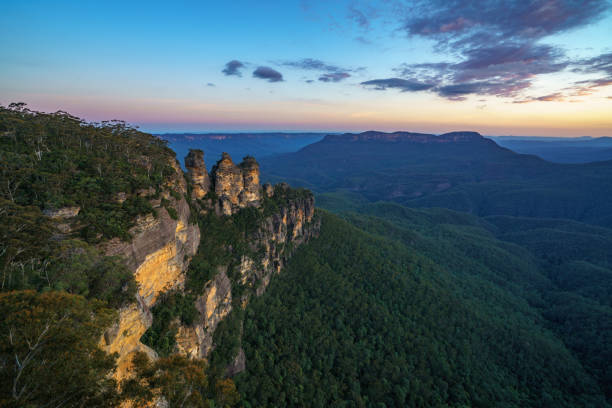 istock sunset at three sisters lookout, blue mountains, australia 52 1142045297