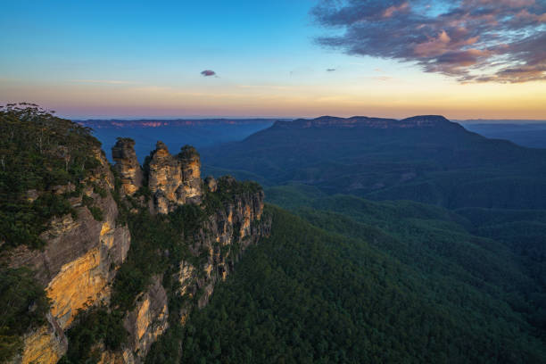 istock sunset at three sisters lookout, blue mountains, australia 47 1142049835