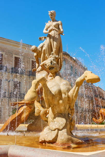 istock Fountain of Diana in Syracuse 1142073656