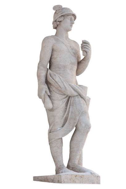 escultura del dios griego antiguo aislado de mercurio. mercurio era un mensajero y un dios del comercio, el lucro y el comercio. - roman statue angel rome fotografías e imágenes de stock