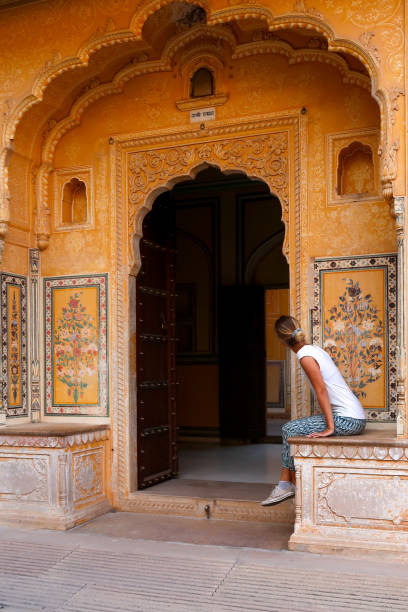 istock Viewing the fort and roads 1142138957