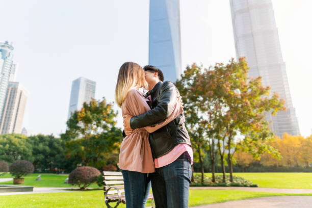 istock Love At The Street 1142186079