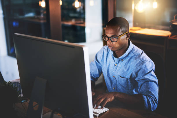 istock Nothing improves business like putting in the hours 1142202207