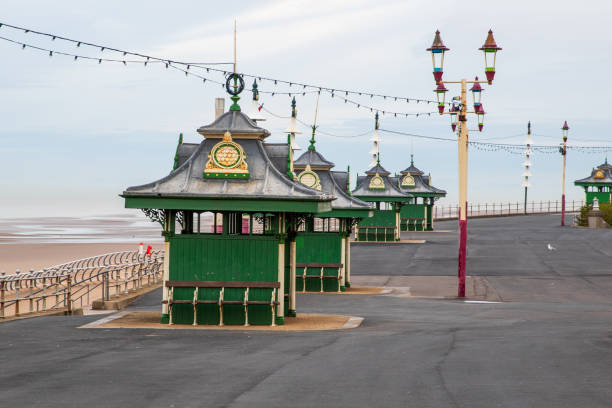 istock Shelter on Blackpool Promenade 1142206056