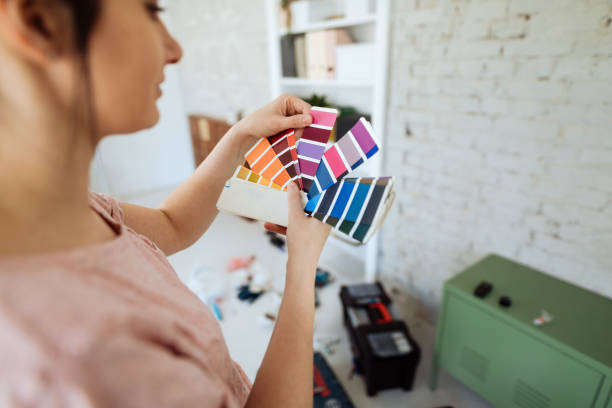 istock Choosing the right color for my wall 1142207596