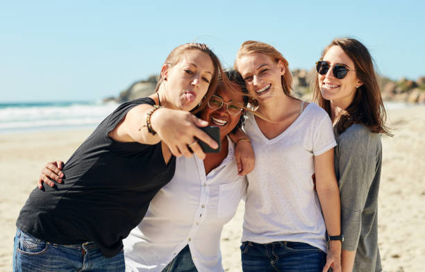 istock Selfie with my girls 1142214826