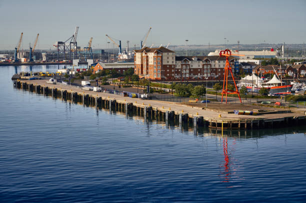 istock Harbour of Newcastle upon Tyne 1142220677
