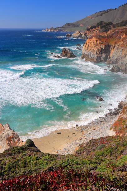 istock Big Sur, California 1142249069
