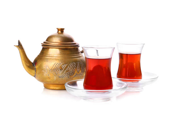 два ст�акана турецкого чая - two objects cup saucer isolated стоковые фото и изображения