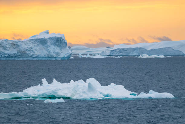 istock Iceberg Antartic landescape 1142299225