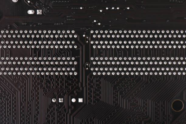 circuit électronique d’ordinateur. - circuit board computer chip mother board electrical component photos et images de collection