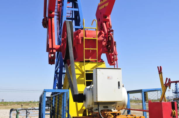 istock Oil pump local equipment 1142330961