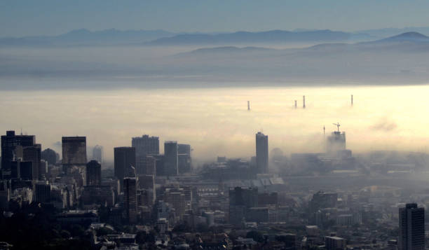 istock Cape Town Fog 1142333637