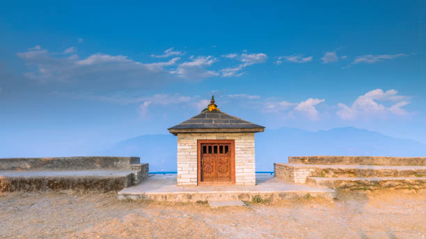 sarankot-aussichtsturm - muktinath stock-fotos und bilder