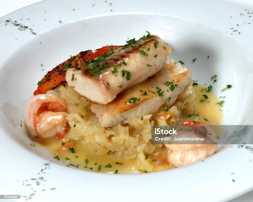 MahiMahi con camarones - Foto de stock de Salsas - Aderezo libre de derechos