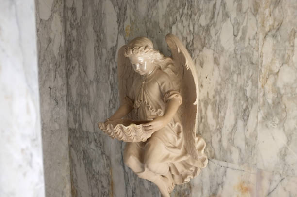 istock Angelic cupid statue - vintage retro effect style picture 1142365407