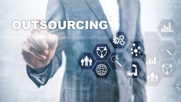 istock Outsourcing Human Resources. Global Business Industry Concept. Freelance Outsource International Partnership. 1142386401