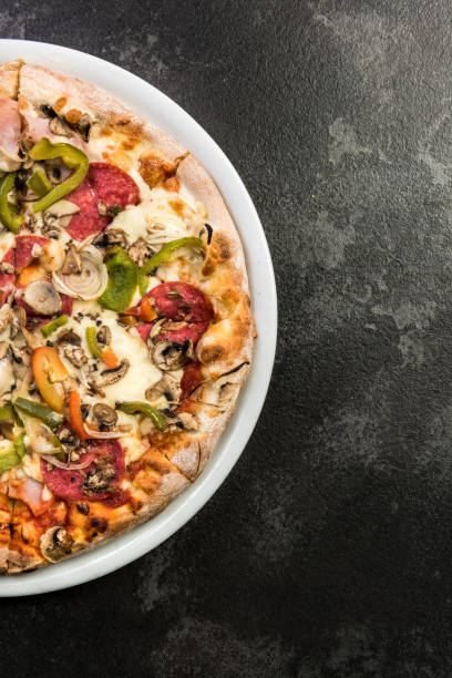 istock Fresh italian pizza, restaurant menu template 1142409627