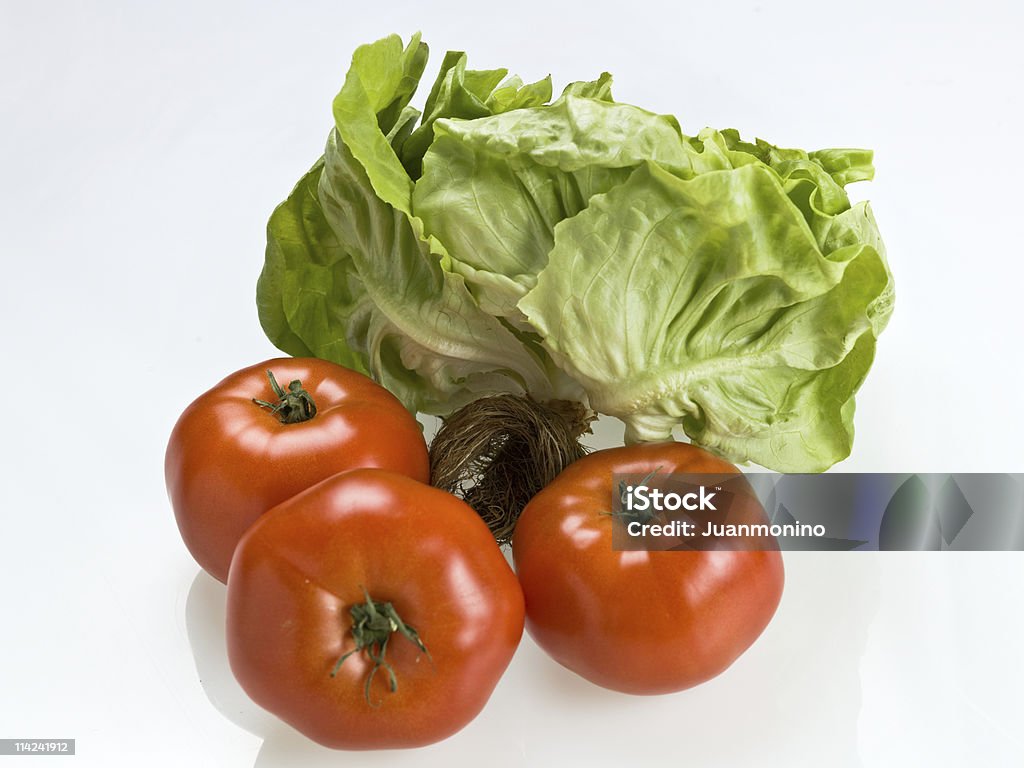 Organic living салат и помидорами - Стоковые фото Без людей роялти-фри