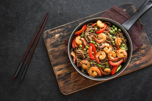 istock Stir fry with shrimp soba 1142424232