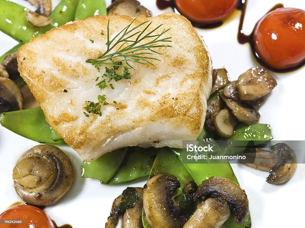 Salteado filete de corvina - Foto de stock de Alimentos cocinados libre de derechos