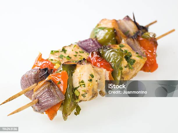 Frango E Legumes Brochette - Fotografias de stock e mais imagens de Espeto - Espeto, Figura para recortar, Frango