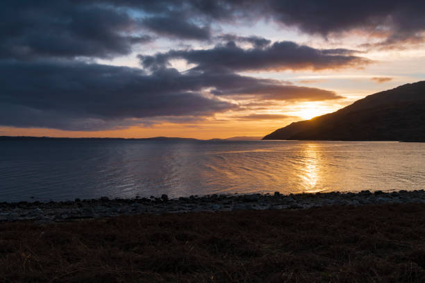 istock Kingairloch sunset 1142443934