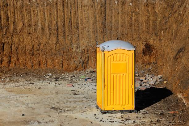 istock Yellow toilet cabin 1142449585