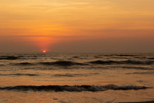 istock Landscape magnificent sunset on the ocean 1142458097
