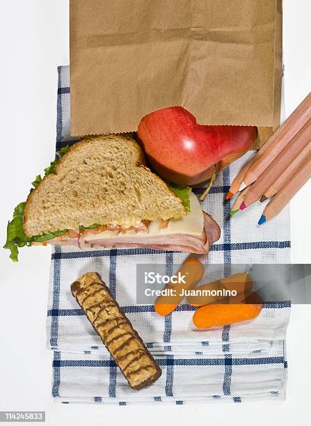 Foto de Merenda Escolar e mais fotos de stock de Merenda Escolar - Merenda Escolar, Vista de Cima para Baixo, Almoço