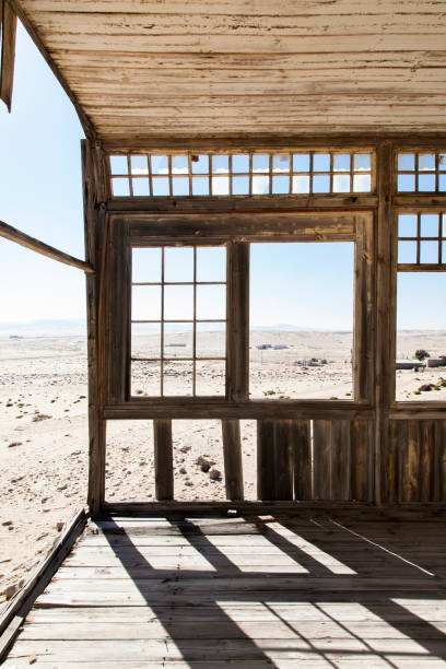 istock Kolmanskop, the ghost town 1142472183